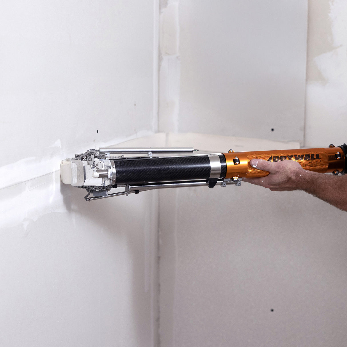 Encintadora automática de fibra de carbono Drywall Master Commander