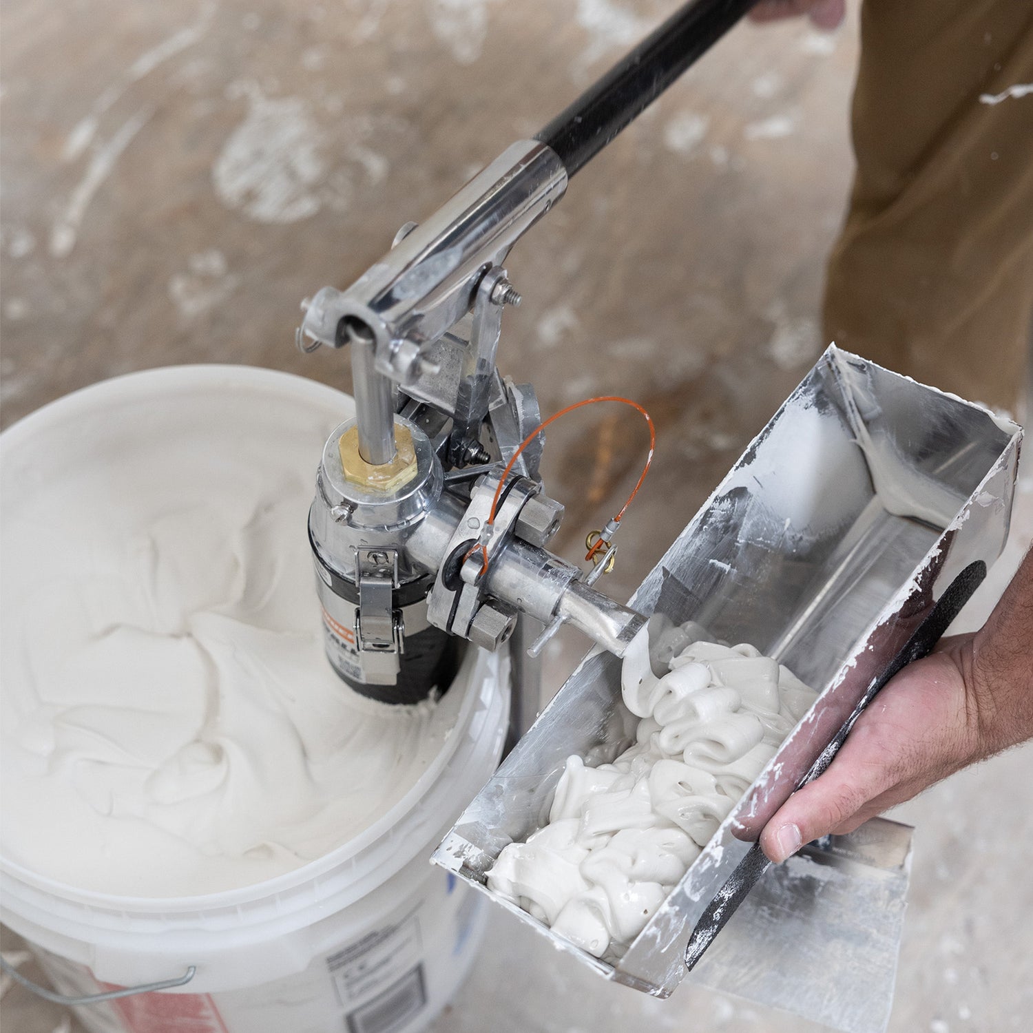 Bomba de carga de fibra de carbono Drywall Master Easy Clean (rellenador de caja no incluido)