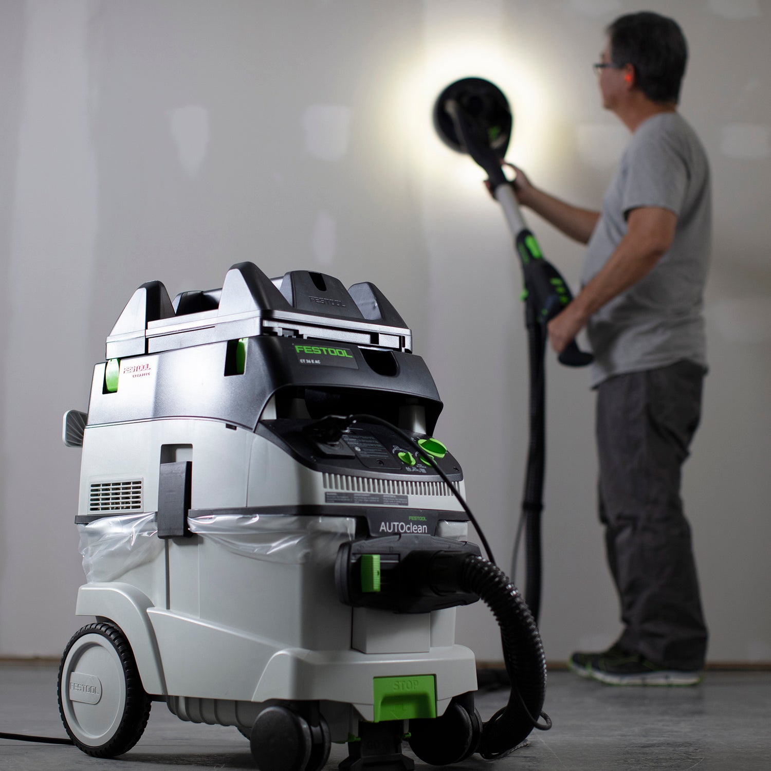 Lijadora para paneles de yeso Festool Planex 2.0 LHS 225 EQI-Plus y extractor de polvo con Autoclean CT 36 EI AC, paquete combinado