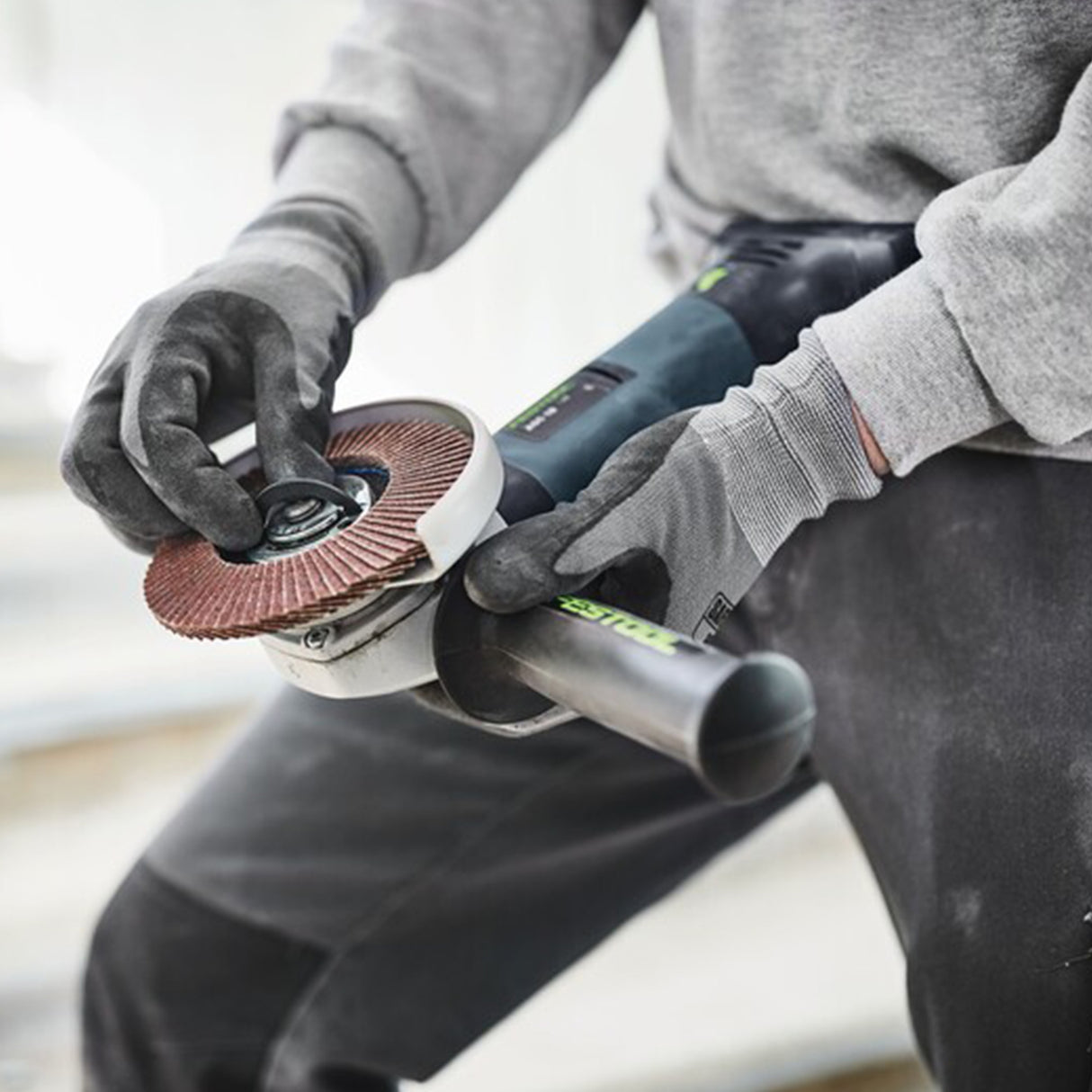 Amoladora angular inalámbrica Festool de 4-1/2" (solo herramienta)