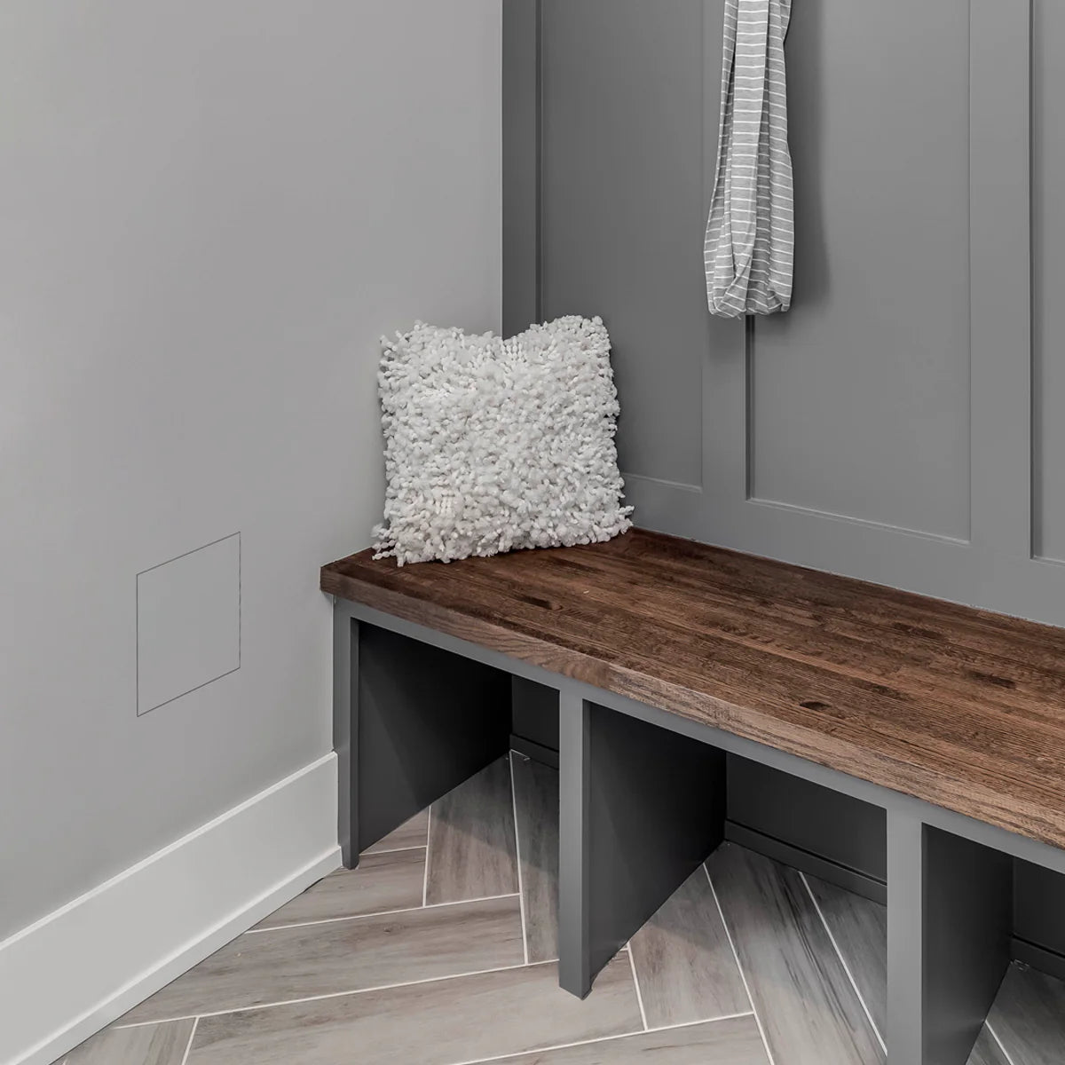 Panel de acceso de montaje empotrado magnético Envisivent