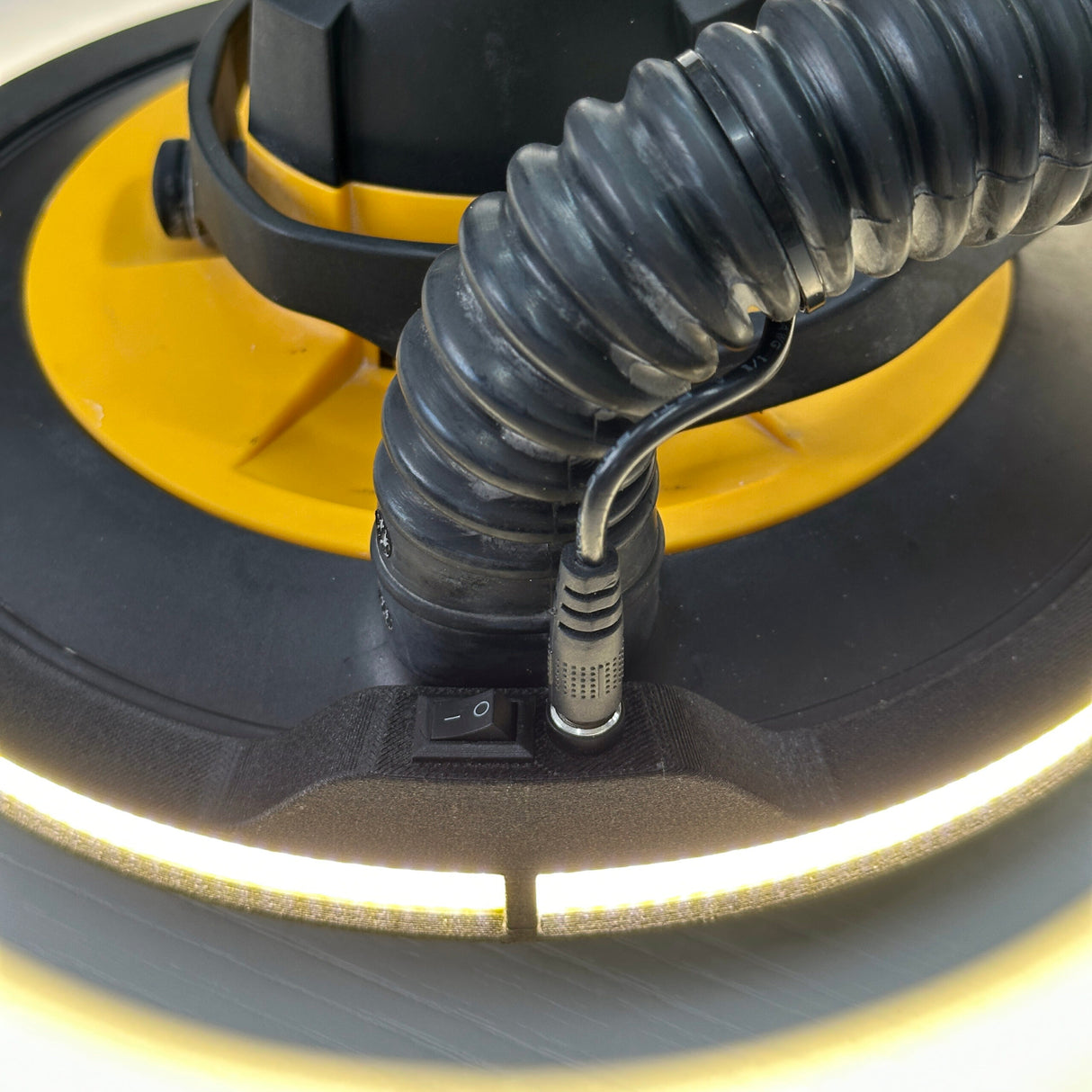 Iluka Tools Mirka Leros Halo Sanding Light