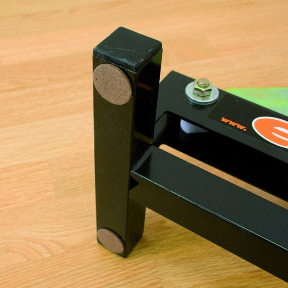 Edma STRATICUT® 230 - Guillotina para suelos laminados