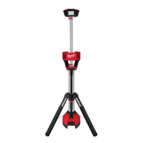 Torre cohete Milwaukee 2136-20 de 18 V (solo herramienta)