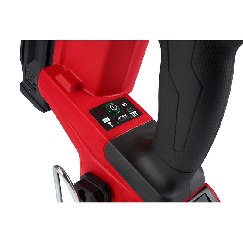 Milwaukee 2746-20 M18 Fuel 18 Gauge Brad Nailer (solo herramienta)