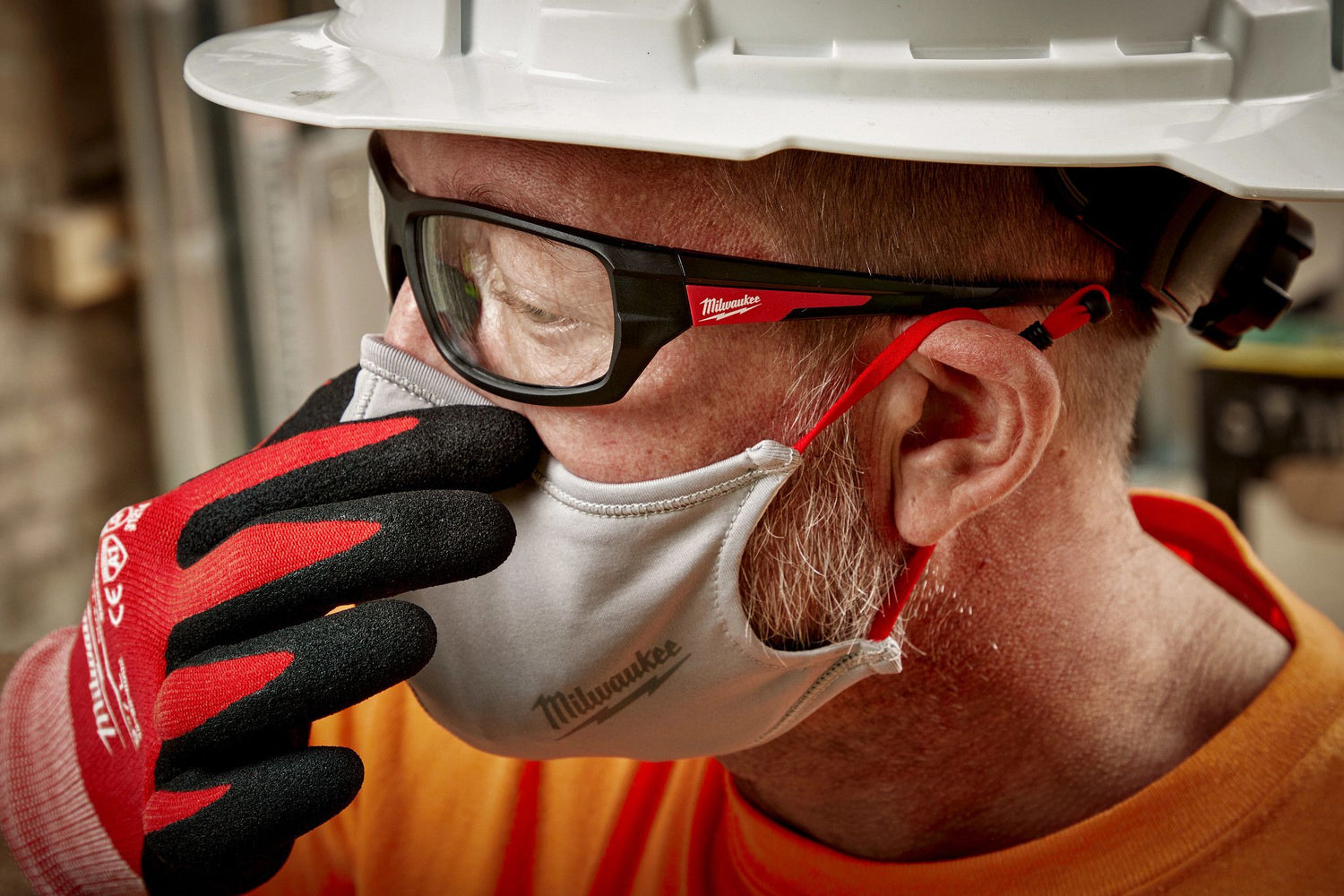 Paquete de 1 máscara facial de 2 capas de Milwaukee