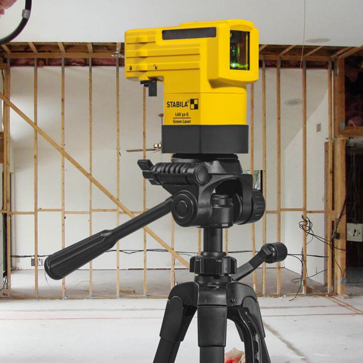 Láser verde de líneas cruzadas Stabila LAX50G con bastón incluido