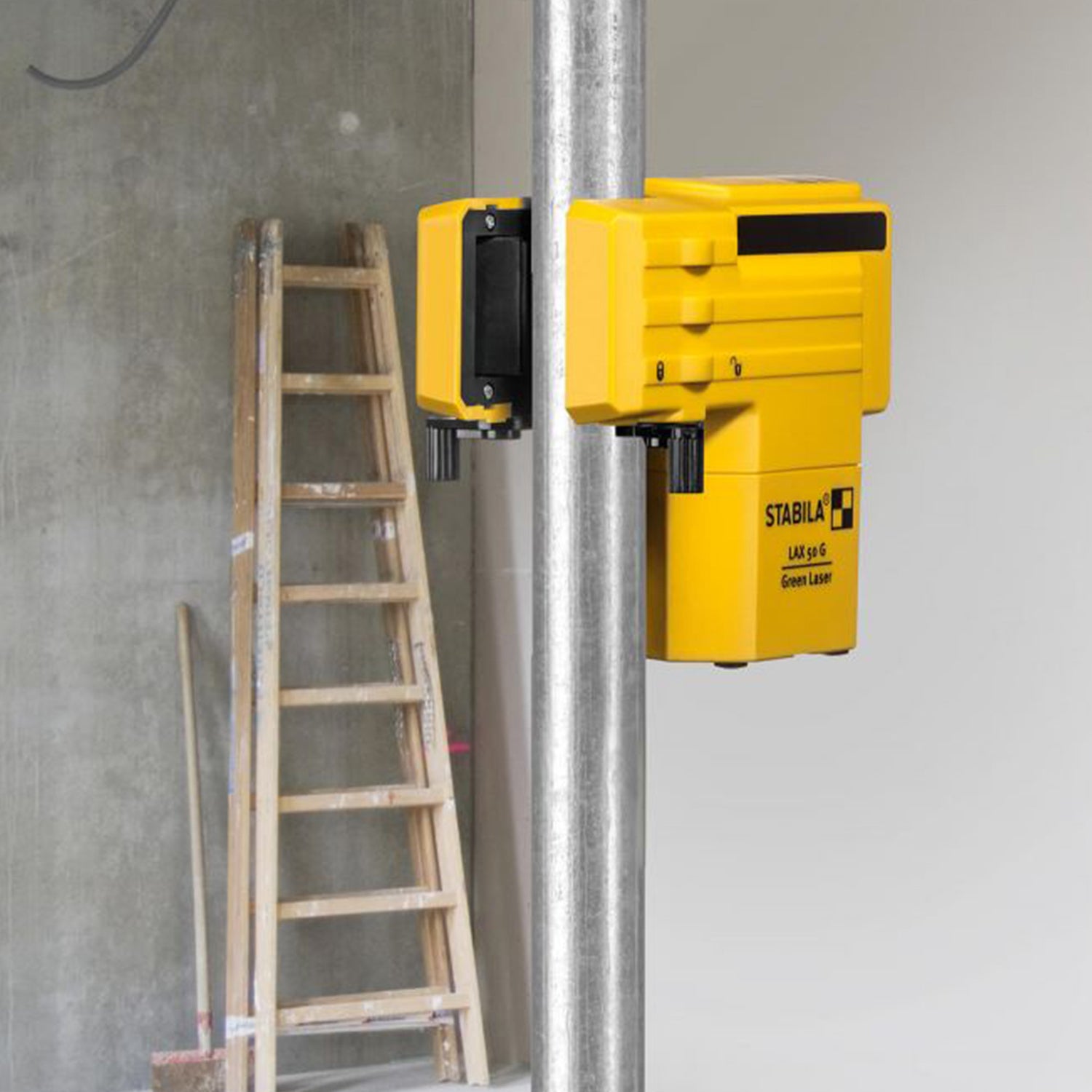 Láser verde de líneas cruzadas Stabila LAX50G con bastón incluido