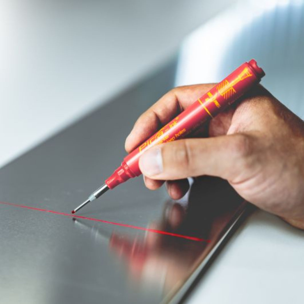 Marcador de pica para agujeros profundos