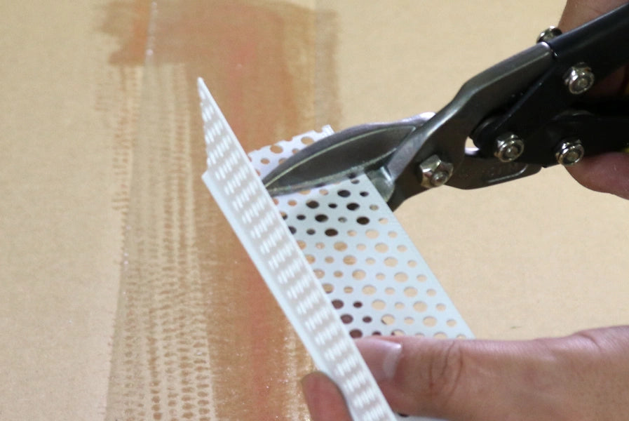 Esquinero y arcada de perfil bajo rígido Trim-Tex