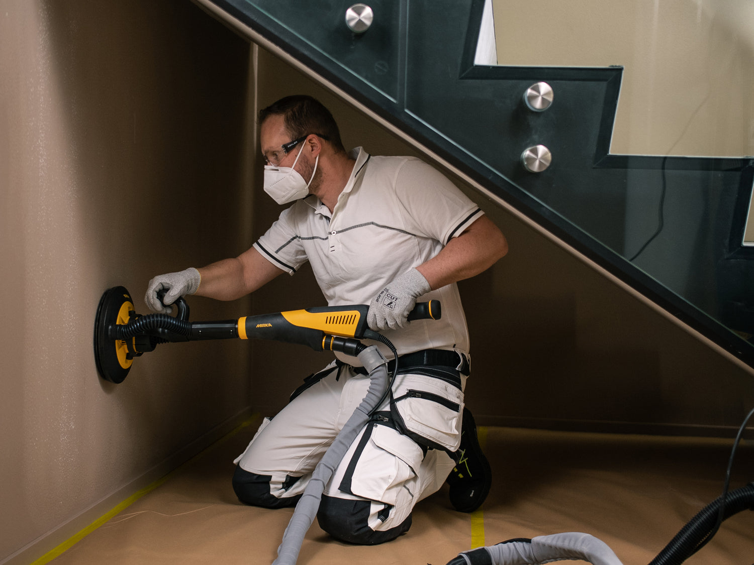 Mirka LEROS-S Lijadora compacta para paneles de yeso de 9" con bolsa de transporte (MIW95021BAUS)