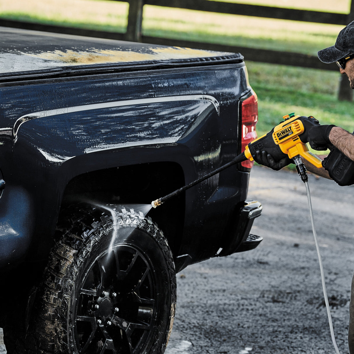 DeWalt Kit de nettoyeur électrique sans fil 20 V Max 550 PSI 5,0 Ah