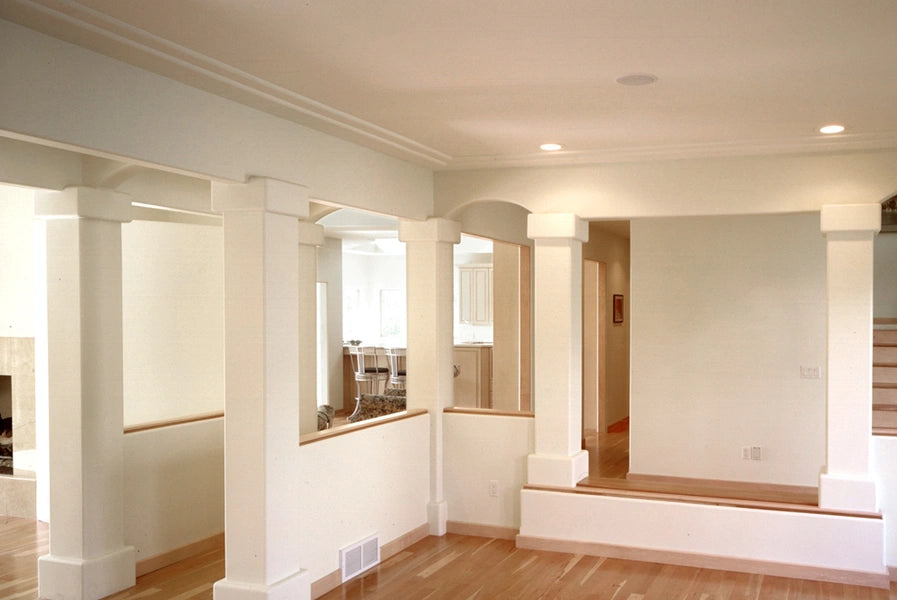 Trim-Tex ¾" R. Esquinero grande de punta redondeada y arco