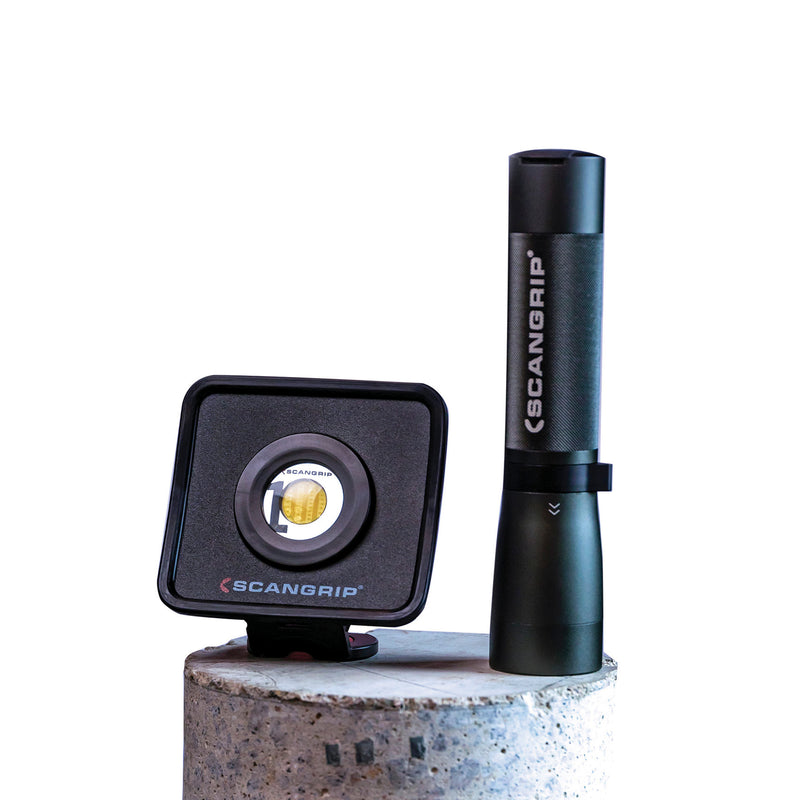 Scangrip Nova MINI High Efficiency 1,000 Lumen Compact COB LED Work Light with Exchangeable Battery System