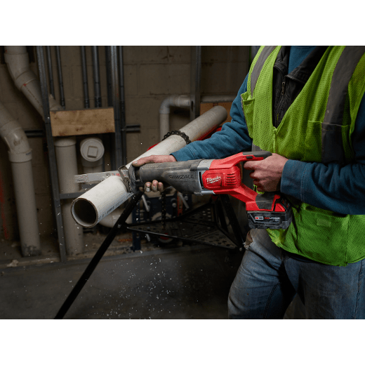 Milwaukee 2621-20 M18 Scie alternative sans fil Sawzall (outil uniquement)