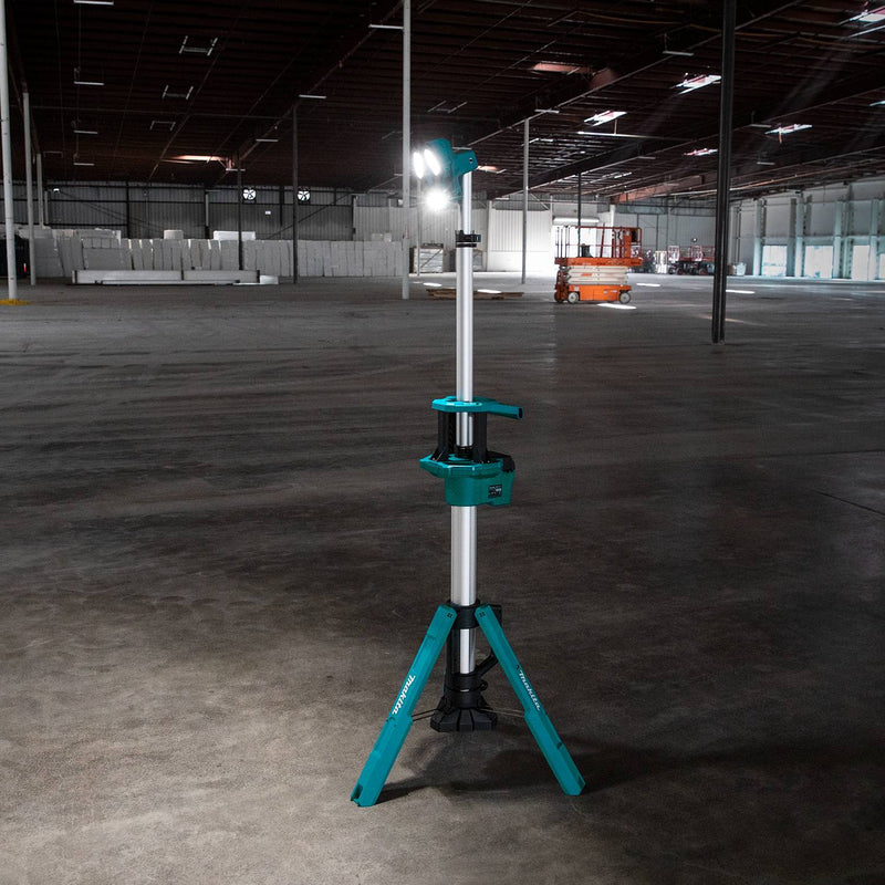 Makita DML814 18V LXT LED Tower Light (Tool Only)