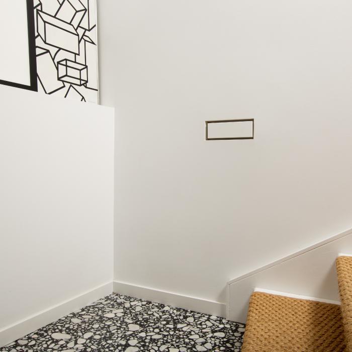 Aria Luxe Flush Wall Vent